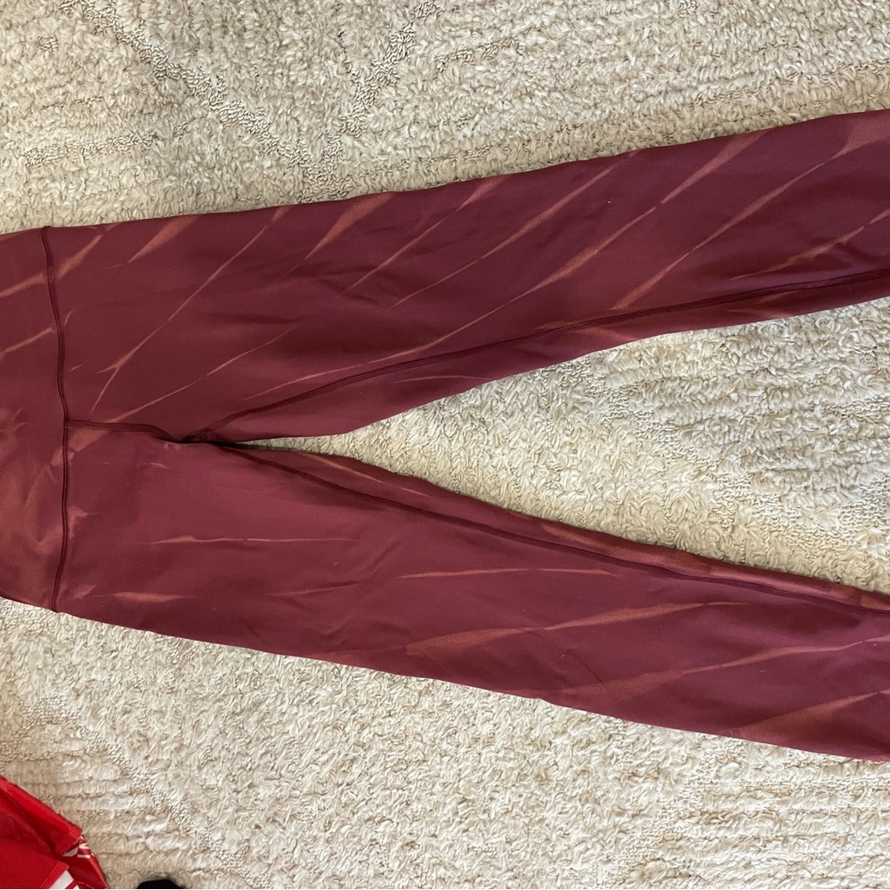 Lululemon Wunder Under 28in leggings size 6
